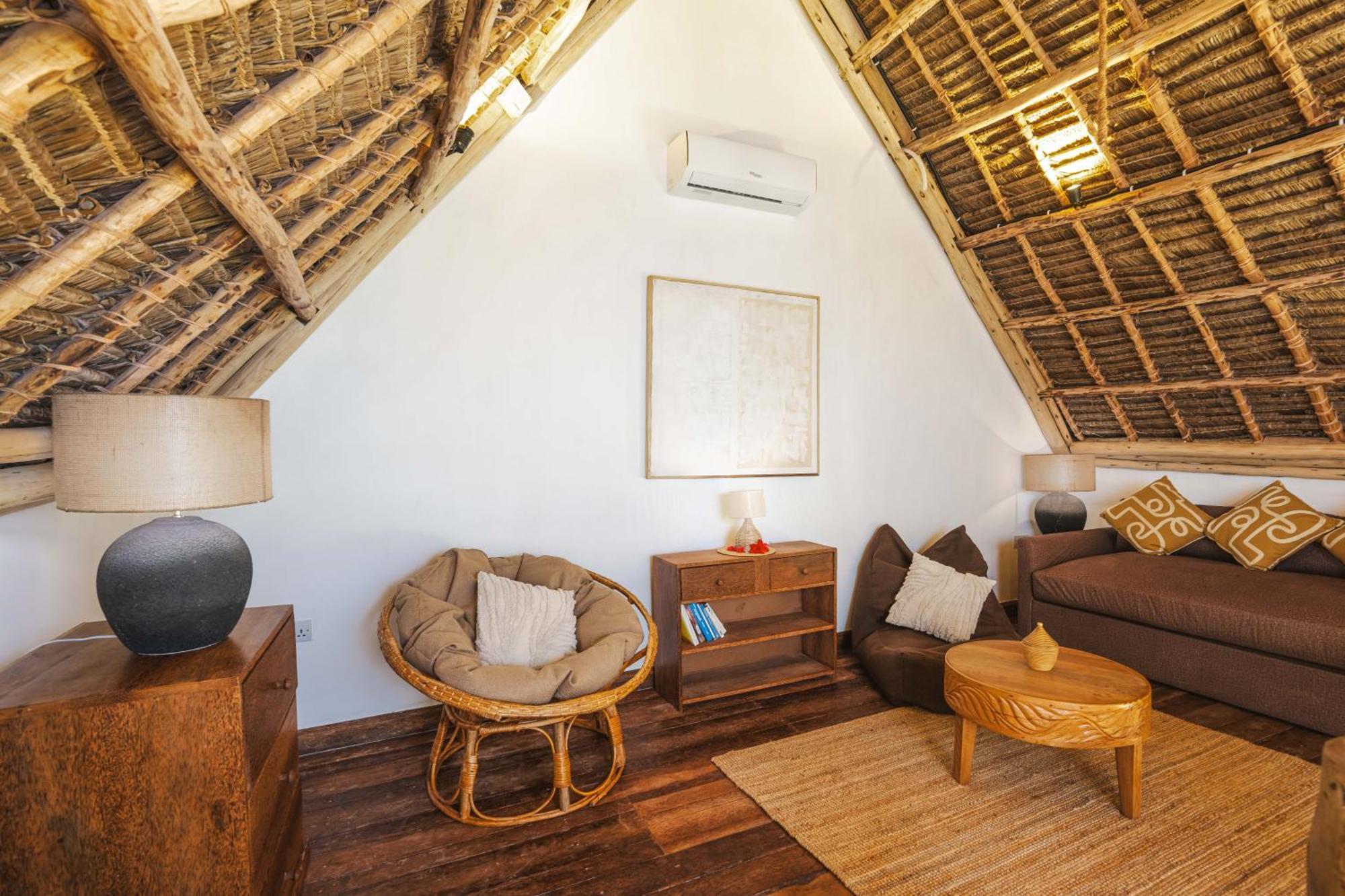 Mala Boutique Hotel Bwejuu Exterior photo